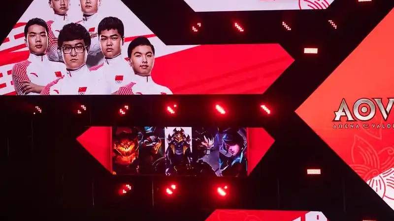 T1战队首发阵容怎么定？位置分工与轮换逻辑一次讲清